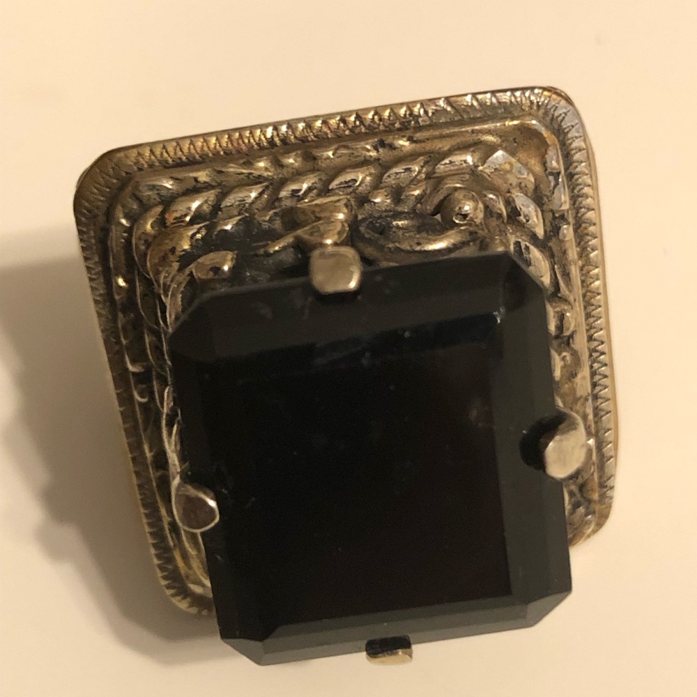 Square onyx adjustable ring. - Picture 4 of 8